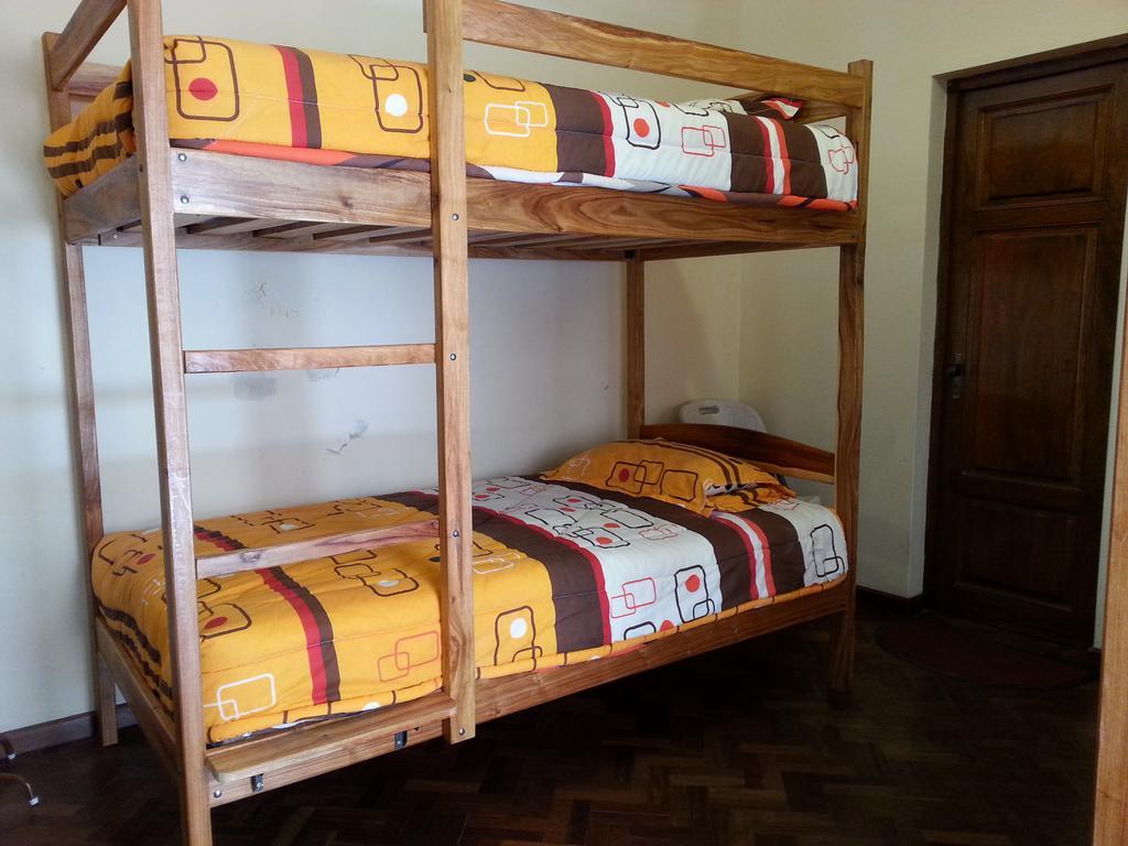 Villa Oropeza Hostel Sucre Room photo