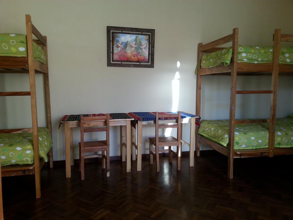 Villa Oropeza Hostel Sucre Room photo